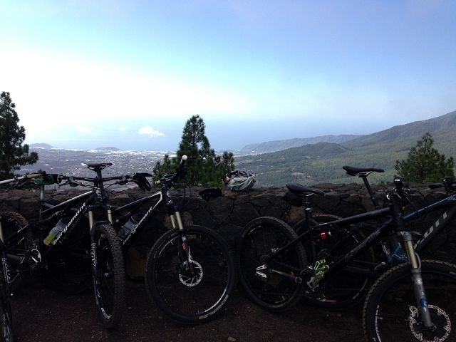  Nehmen Sie Mountainbike-Routen auf La Palma 